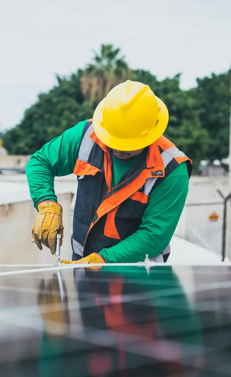 Instalación de paneles solares en Colombia